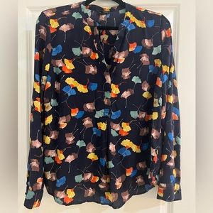 Size Large Limited colorful leaves blouse